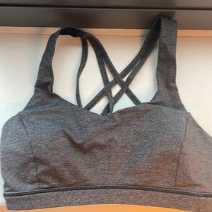Lululemon sports bra